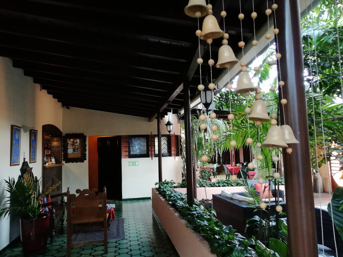 Hotel Ciudad Vieja Guatemala Dış mekan fotoğraf
